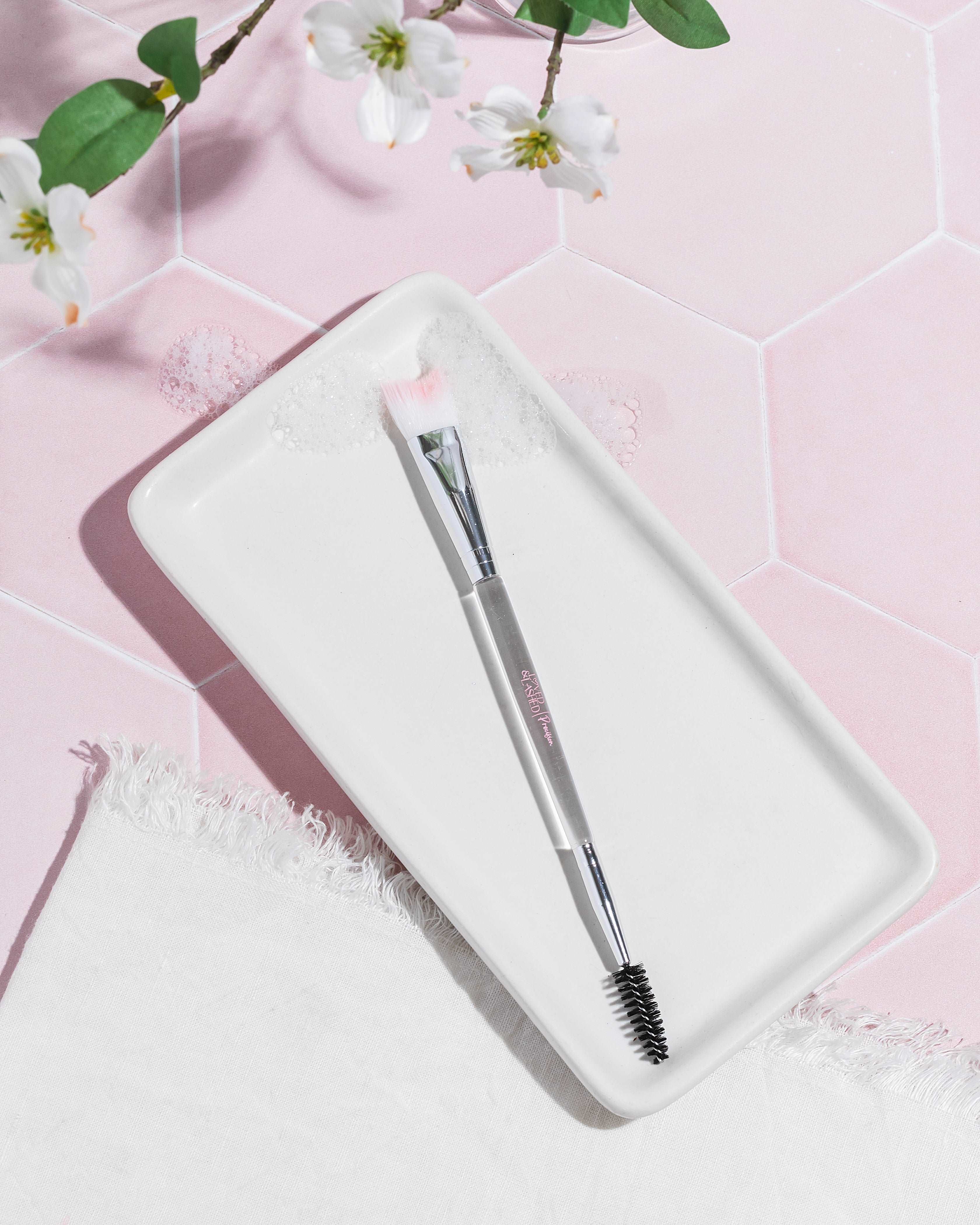 Double Precision Cleansing Brush + Travel Case