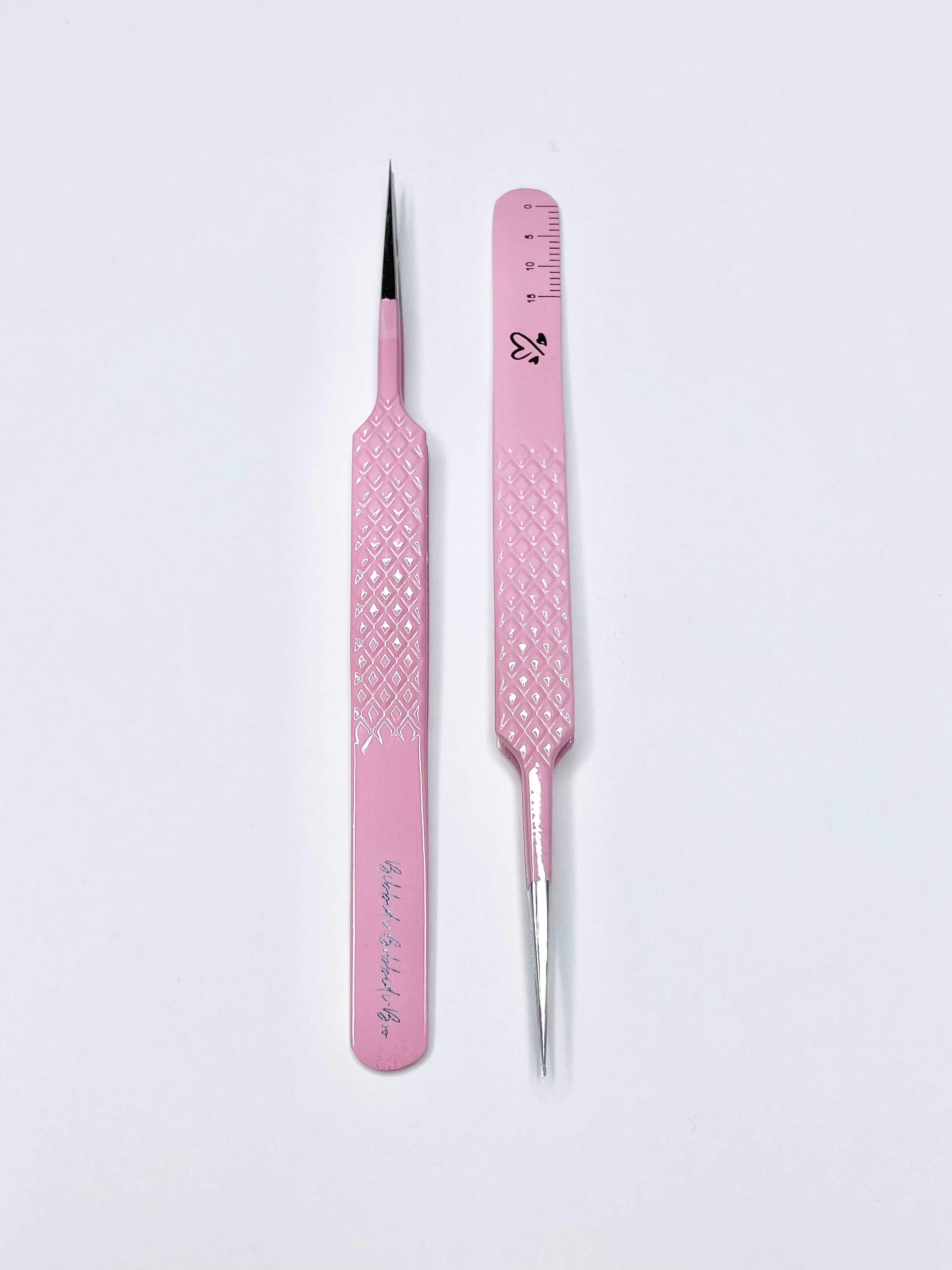 Bibbidi-Bobbidi-Boo Straight Tweezer
